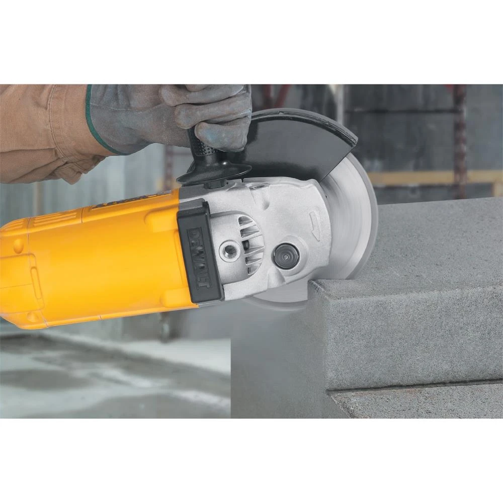 DEWALT XP 7-in Wet/Dry Segmented Turbo Rim Diamond Saw Blade 3 DEWALT XP 7-in Wet/Dry Segmented Turbo Rim Diamond Saw Blade -Dewalt Tool World 09508617