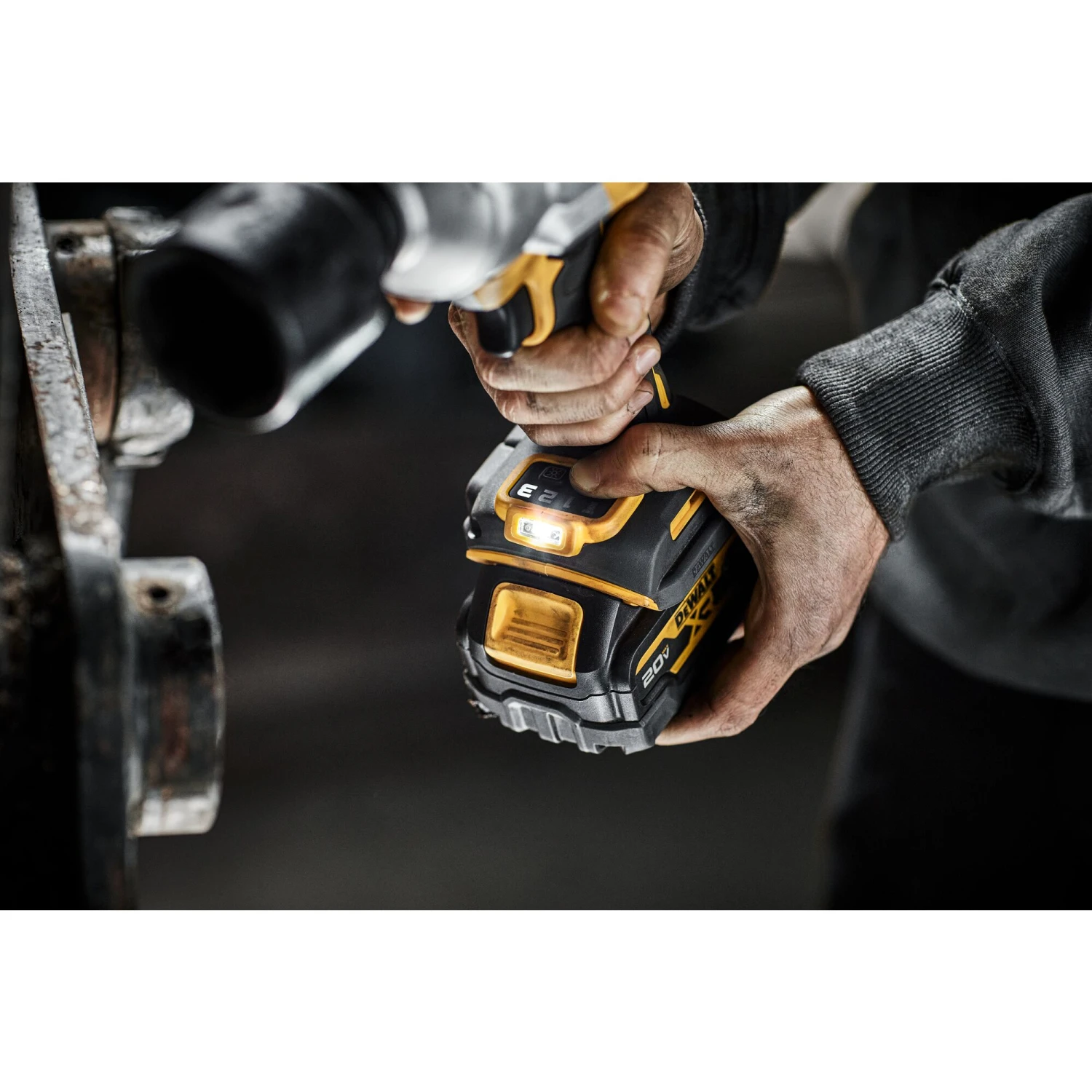 DEWALT XR 20-volt Max Variable Speed Brushless 1/2-in Drive Cordless Impact Wrench (Battery Not Included And Charger Not Included) 17 DEWALT XR 20-volt Max Variable Speed Brushless 1/2-in Drive Cordless Impact Wrench (Battery Not Included And Charger Not Included) -Dewalt Tool World 65370110